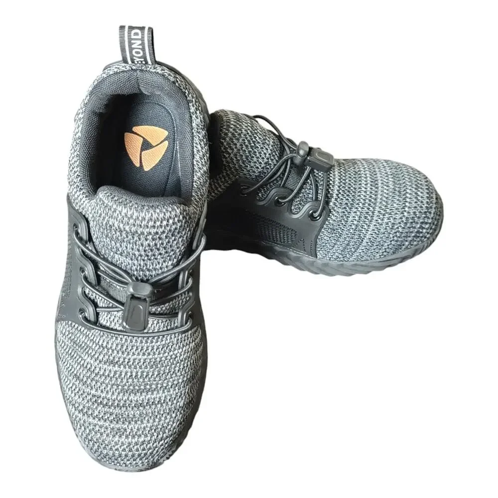 Steel ToeThe Invincible Shoe‎ Defender 703Size 7 NIOB